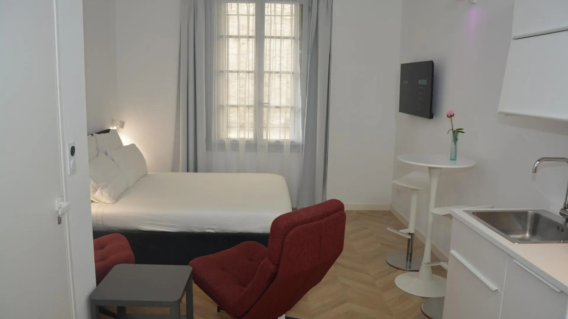 Apartment Maison Rascas - Centre Historique - Air Conditioning- Wifi Avignon